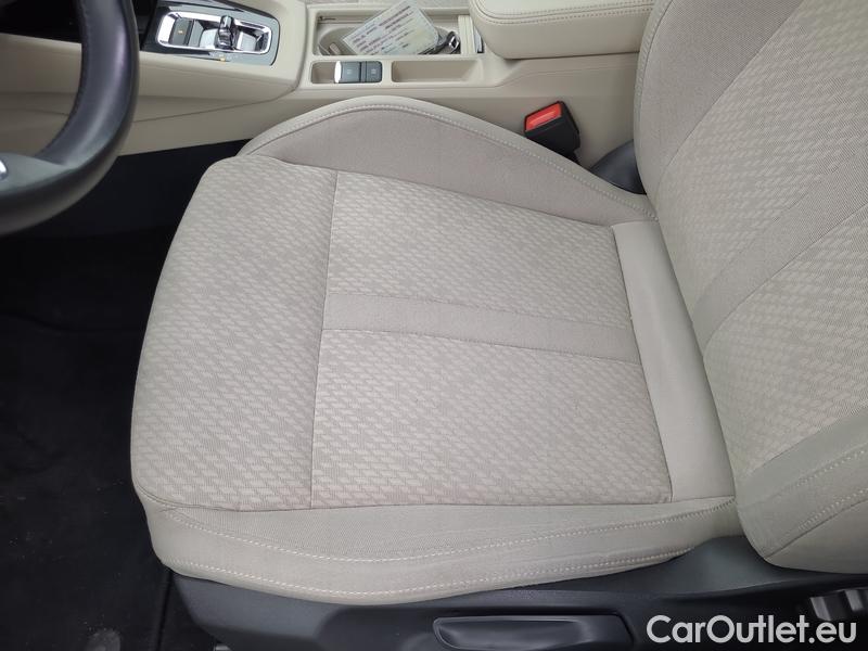  Skoda  Octavia  Combi (NX3)(2020) Oct.Combi 2.0TDI 110 Style AT #10