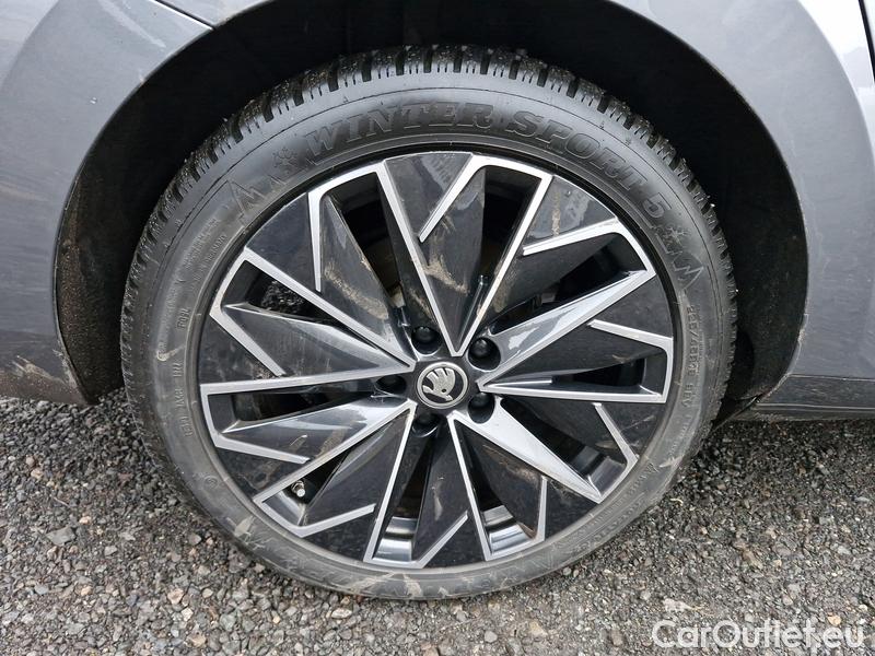  Skoda  Superb  Combi (3V5)(2015) Sup.C.1.4 PHEV 160 L&K AT #10