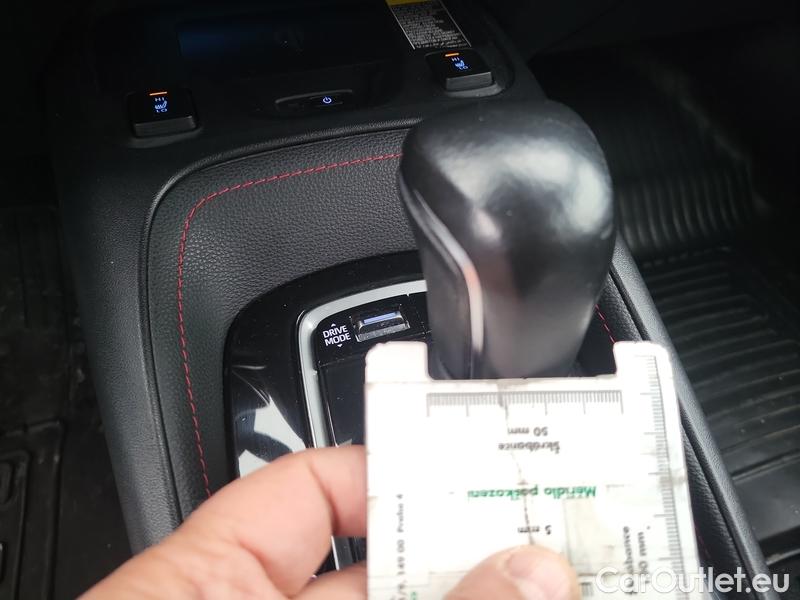  Toyota  Corolla  (E21) (2019)  TS 1.8Hyb.Executive AT #4