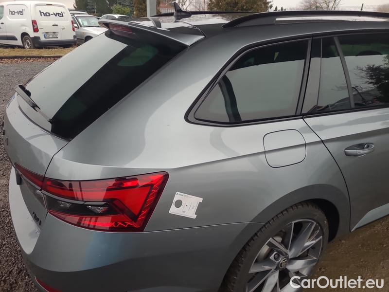  Skoda  Superb  Combi (3V5)(2015) Su.c.2.0TDI 147 4x4 SptL.Aut #5