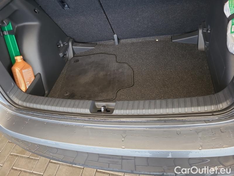  Skoda  Fabia  (PJ3) (2021)  1.0 MPI 70 Style 5d #6