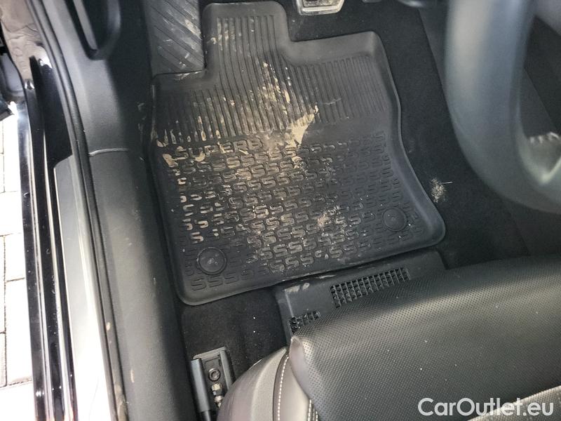  Skoda  Superb  Combi (3V5)(2015) Sup.C.FL2.0TDI 110 L&K AT #12