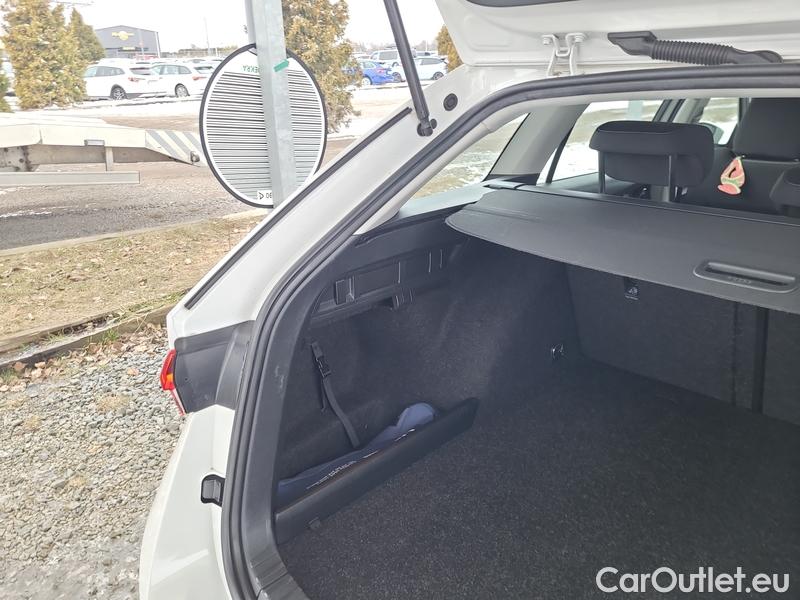  Skoda  Octavia  Combi (NX3)(2020) Oct.Co1.5TSI CNG 130 Ambit AT #12