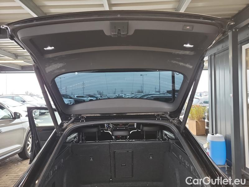  Skoda  Superb  Combi (3V5)(2015) Sup.C.FL2.0TDI 110 L&K AT #18