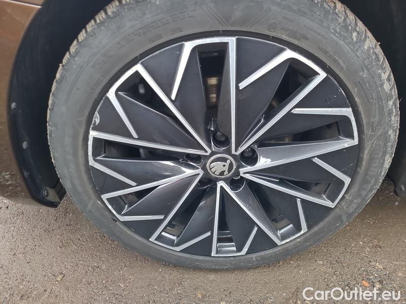  Skoda  Superb  Combi (3V5)(2015) Sup.C.FL2.0TDI 110 L&K AT #5