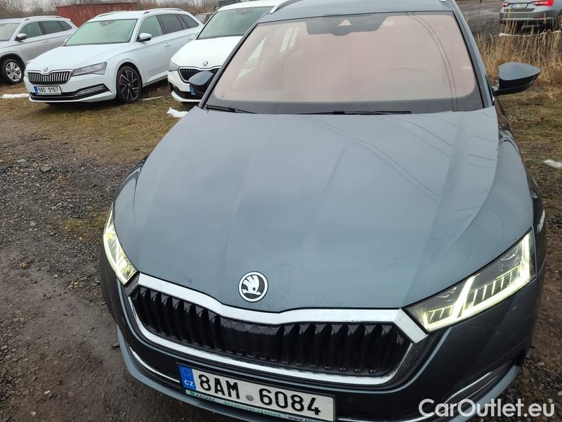 Skoda  Octavia  Combi (NX3)(2020) Oct.Combi 2.0TDI 110 Style AT #12