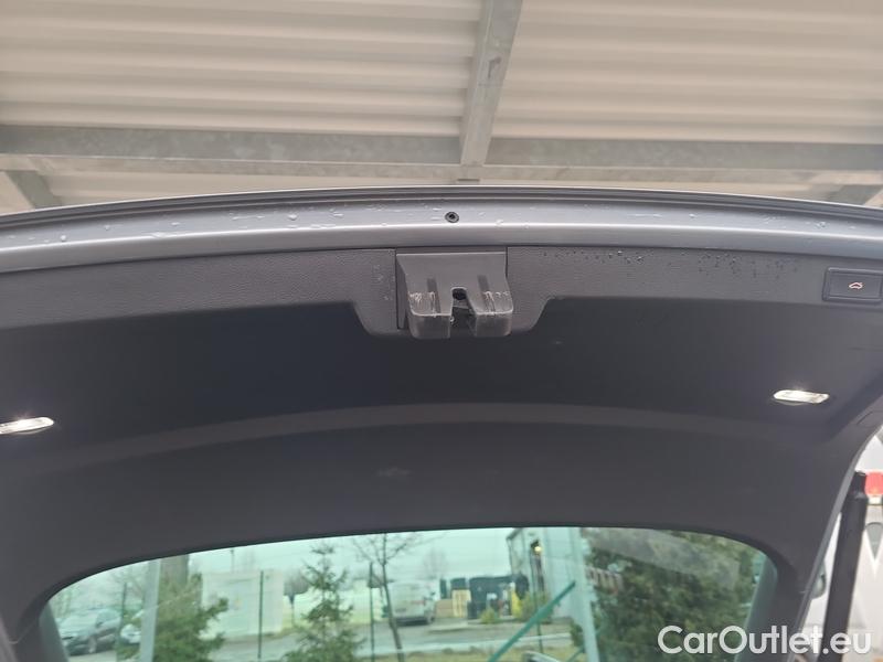  Skoda  Superb  Combi (3V5)(2015) Su.c.2.0TDI 147 4x4 SptL.Aut #15