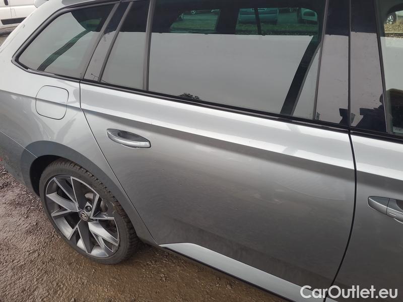  Skoda  Superb  Combi (3V5)(2015) Su.c.2.0TDI 147 4x4 SptL.Aut #9