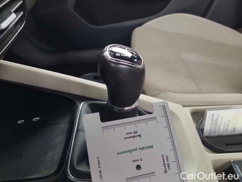  Skoda  Octavia  Combi (NX3)(2020) Oct.Combi 1.5TSI 110 Style #5