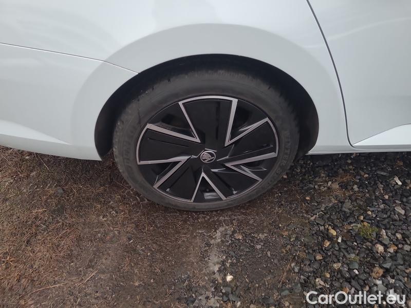  Skoda  Superb  Combi (3V5)(2015) Sup.C.FL1.5TSI 110 Style AT #5