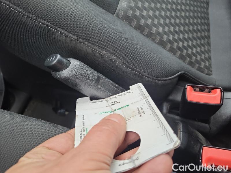  Ford  Transit  Custom (2013) Tr.Cu.2.0TDCi 96 300 Tr L1 4d #10