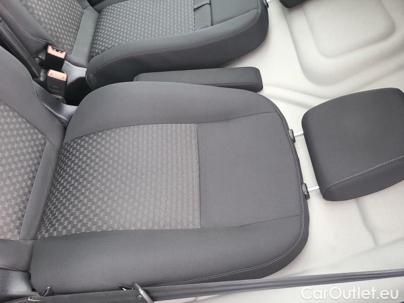  Ford  Transit  Custom (2013) Tr.Cu.2.0TDCi 96 300 Tr L1 4d #12