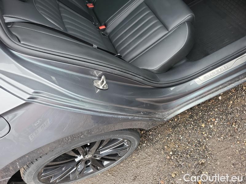  Skoda  Superb  Combi (3V5)(2015) Su.com.2.0TDI 147 4x4 L&K Aut #3