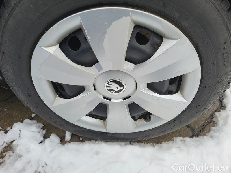  Skoda  Fabia  3 (2015)  1.0TSI 70 Active #1