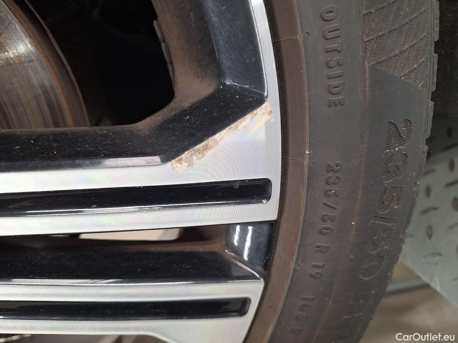  Volvo  XC 40 Volvo, XC40 '17, Volvo XC40 T5 Recharge Geartronic Inscription 5d #4