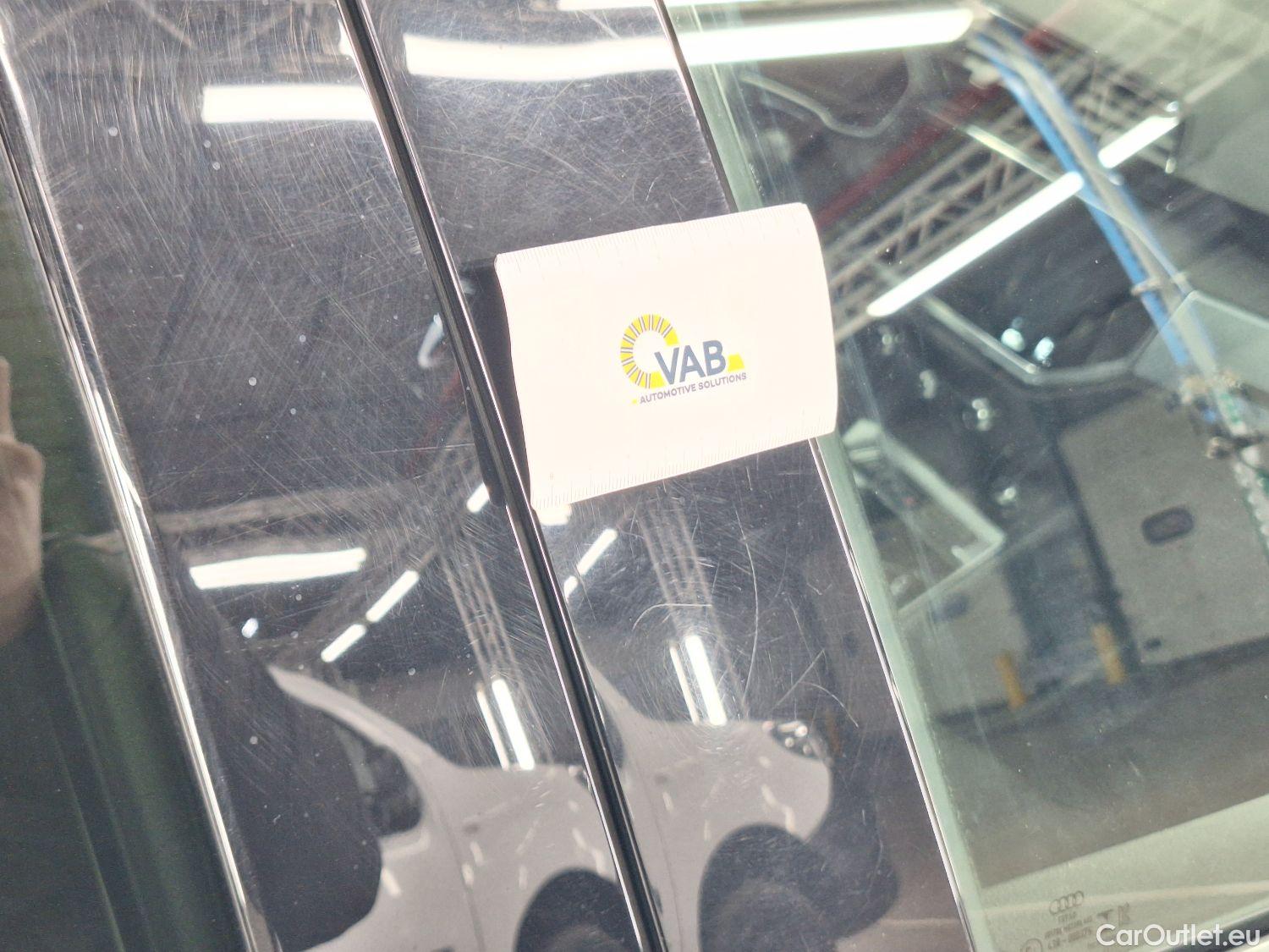  Audi  Q3 Audi,  SB '19 PHEV, Audi  Sportback 45 TFSI e S tronic 5d #29