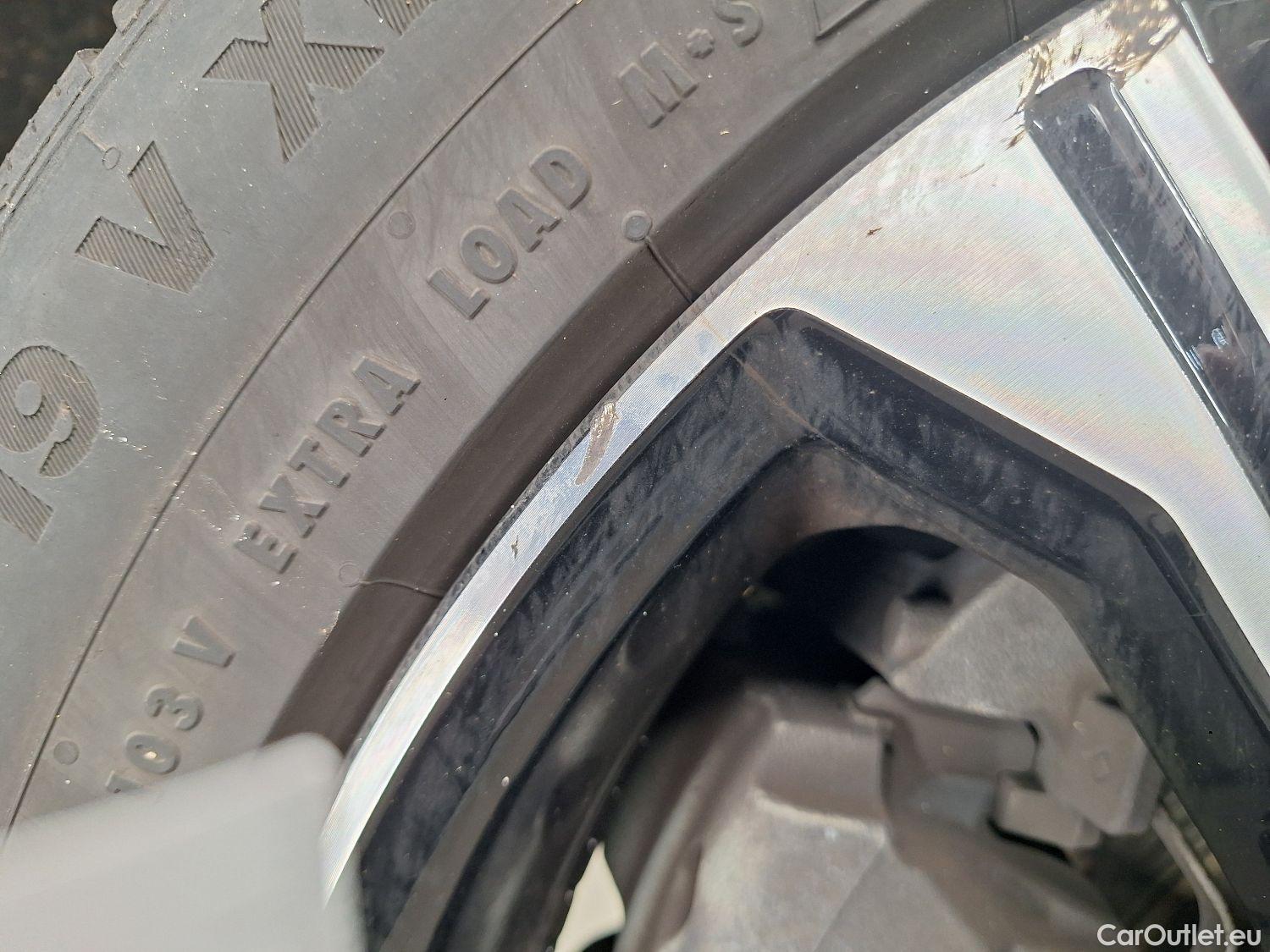  Volvo  XC 40 Volvo, XC40 '17, Volvo XC40 T5 Recharge Geartronic Inscription 5d #11