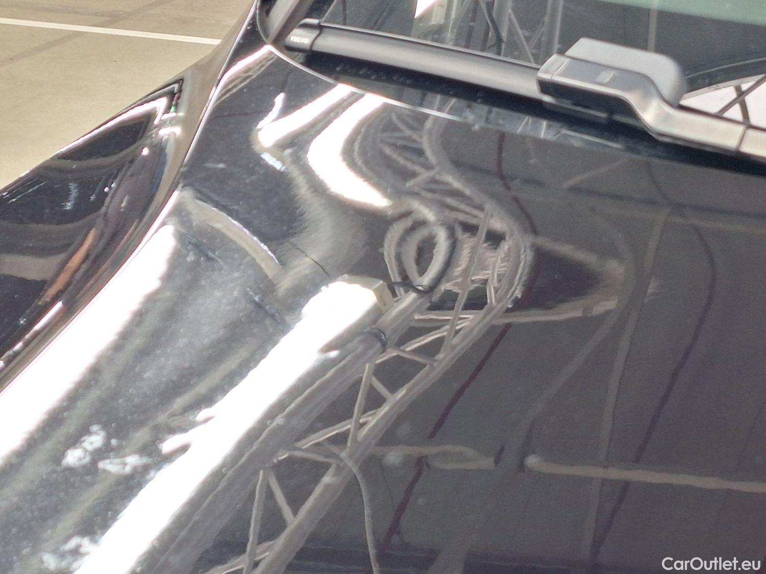  Volvo  XC 40 Volvo, XC40 '17, Volvo XC40 T5 Recharge Geartronic Inscription 5d #50