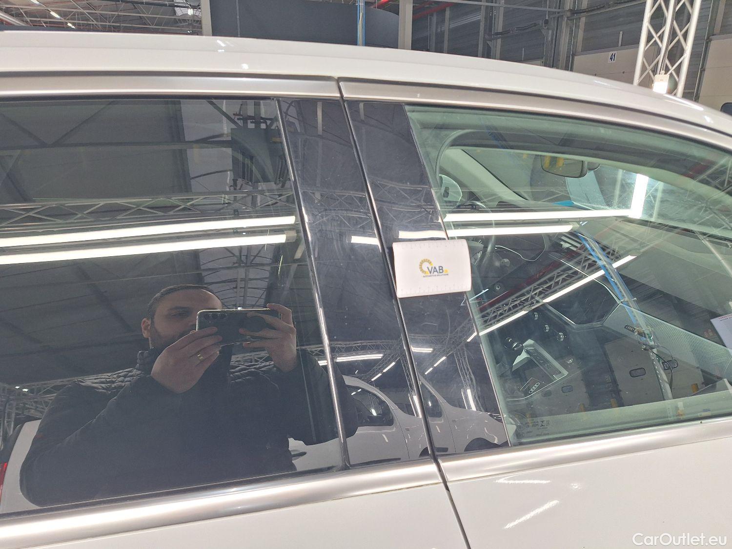  Audi  Q3 Audi,  SB '19 PHEV, Audi  Sportback 45 TFSI e S tronic 5d #28