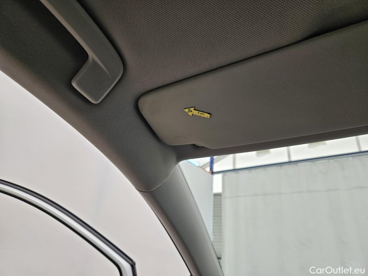  Volkswagen  Golf  Life 1.5 eTSI ACT DSG mild-Hybrid #27