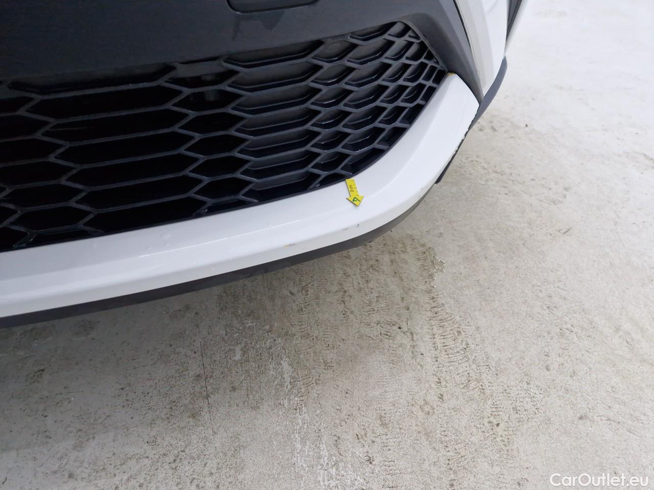  Toyota  C-HR 1.8 HSD C-enter #15