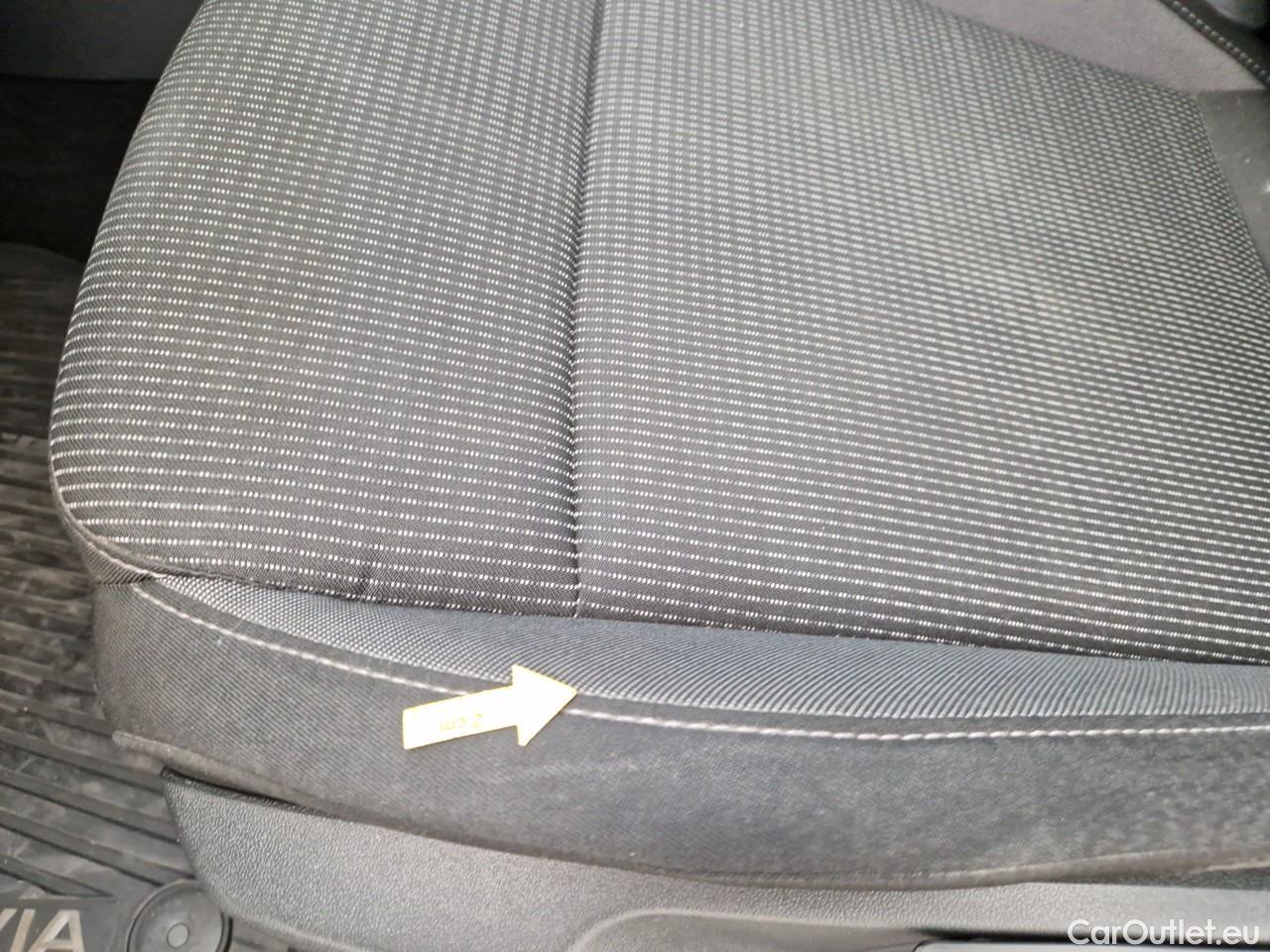  Skoda  Octavia 1.5 TSI 150CP Ambition #39