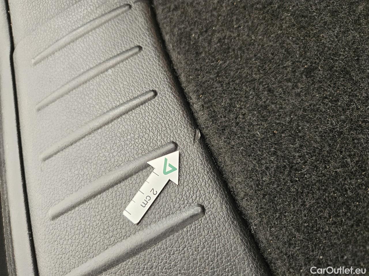  KIA  Sportage 1.6 T-GDI MHEV 7DCT HP 4x4 Style #70