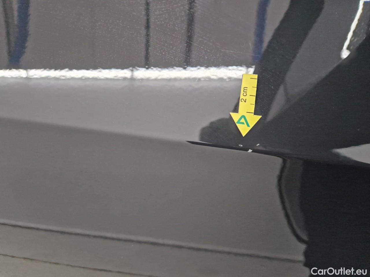  Volkswagen  Golf  2.0 TDI 116HP DSG Life Variant #18