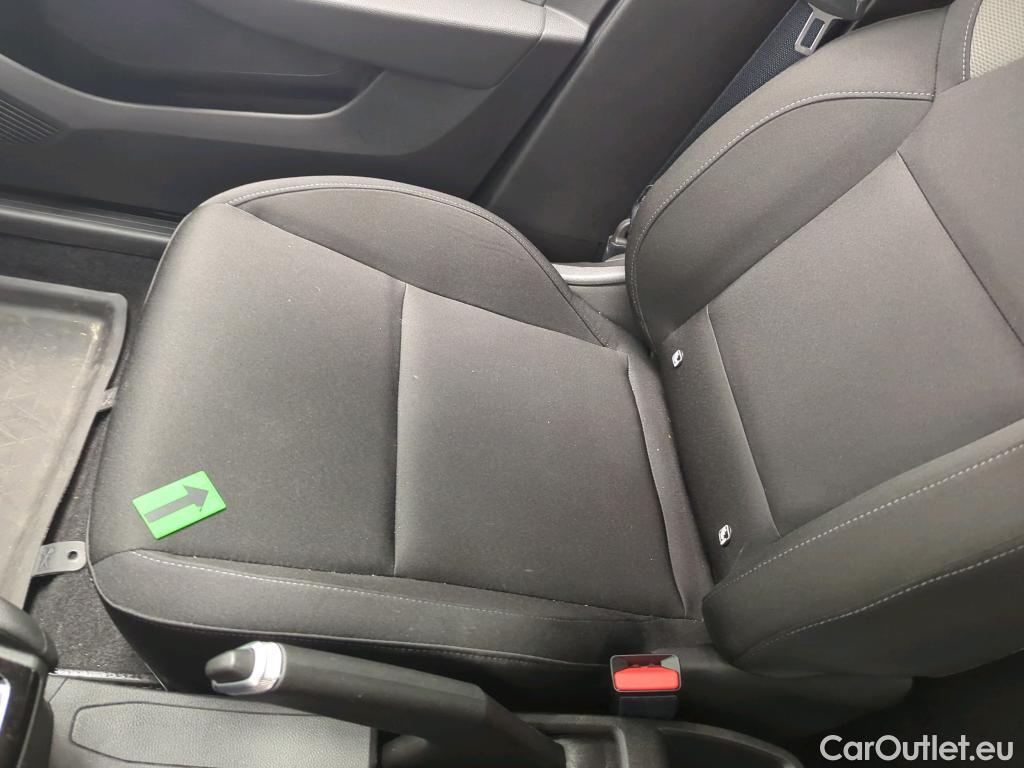  Renault  Clio 1.0 TCe 90CP Life #8