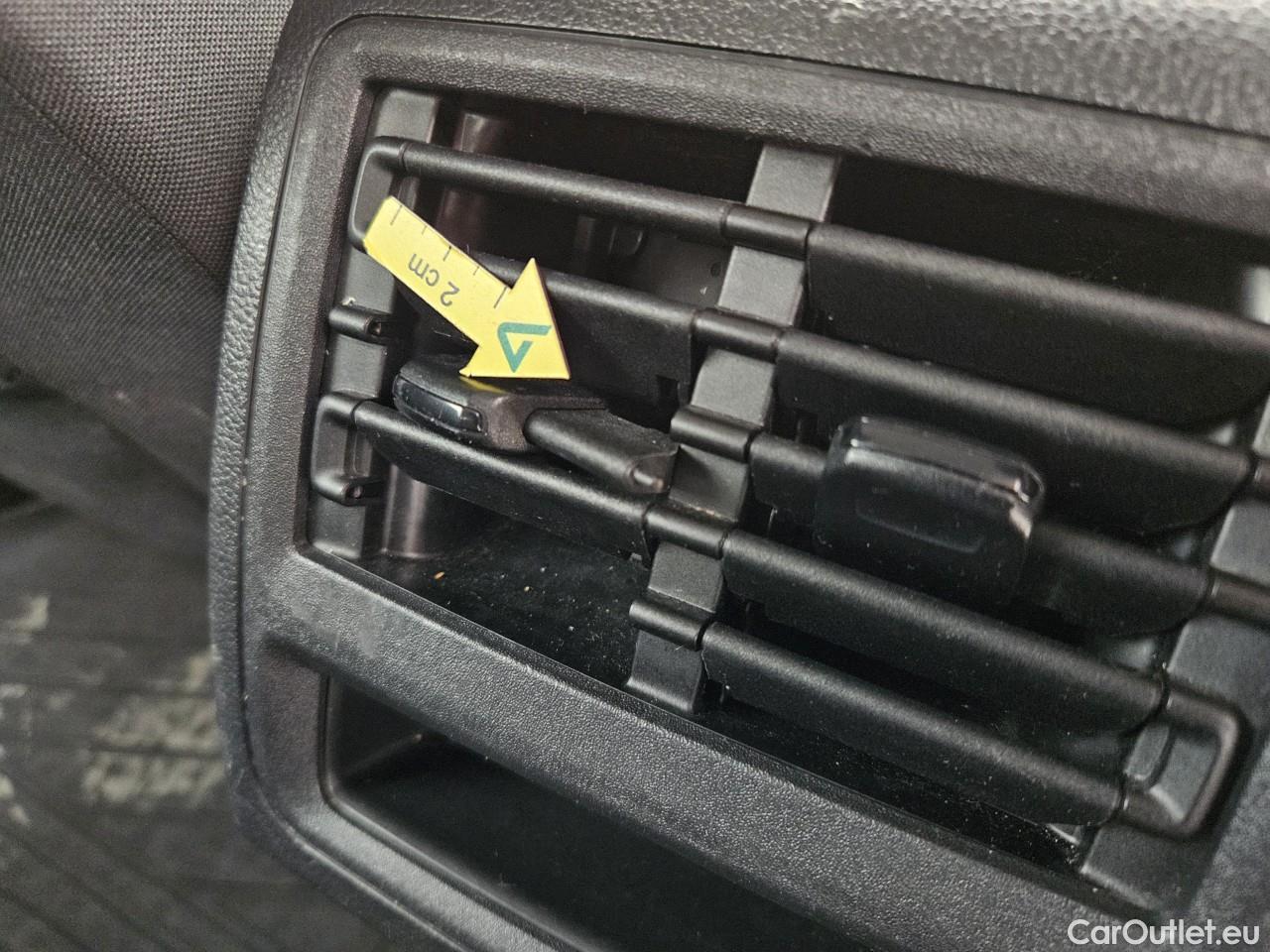  Volkswagen  Golf  Life 1.5 eTSI ACT DSG mild-Hybrid #38