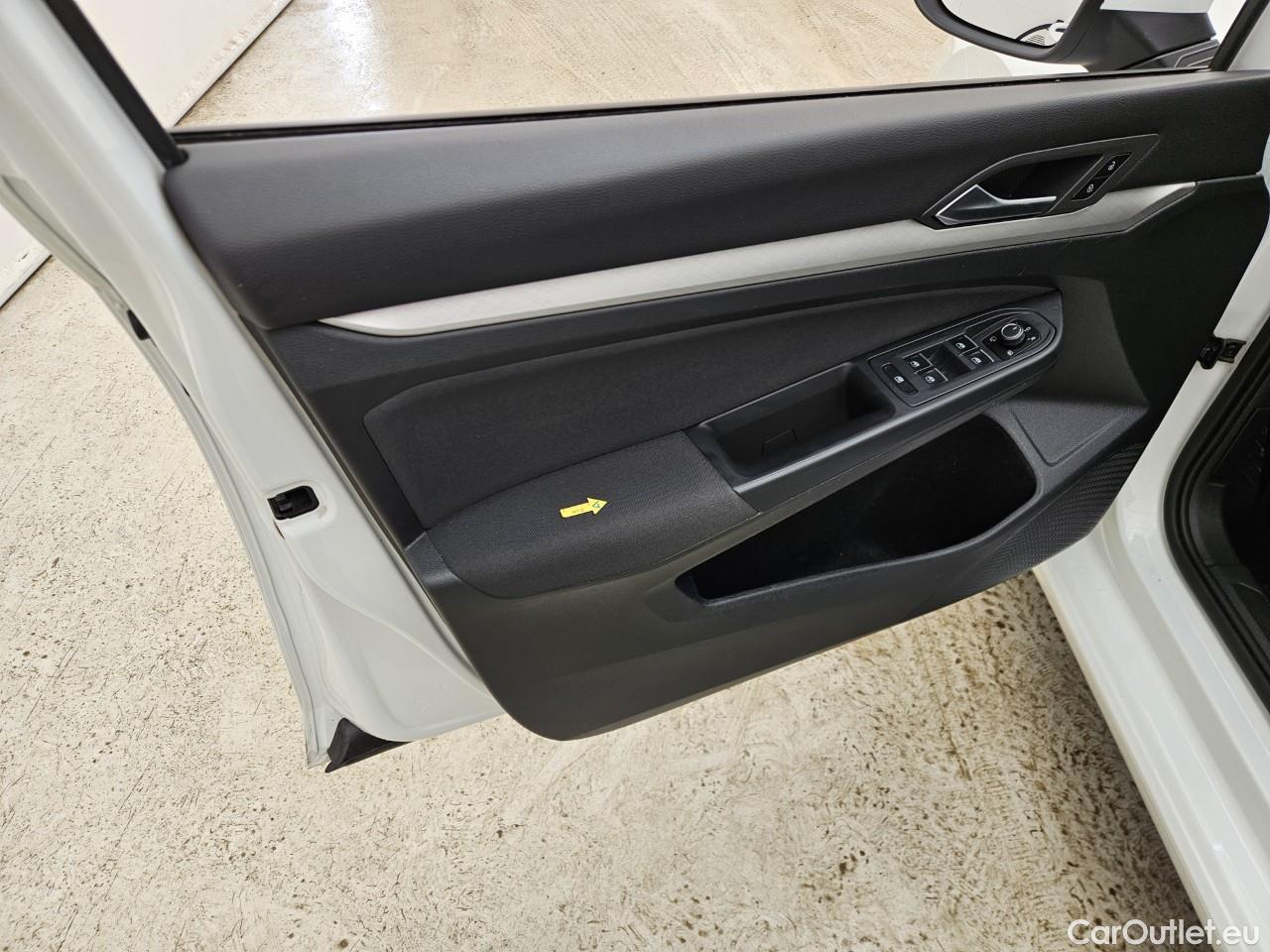  Volkswagen  Golf  Life 1.5 eTSI ACT DSG mild-Hybrid #14