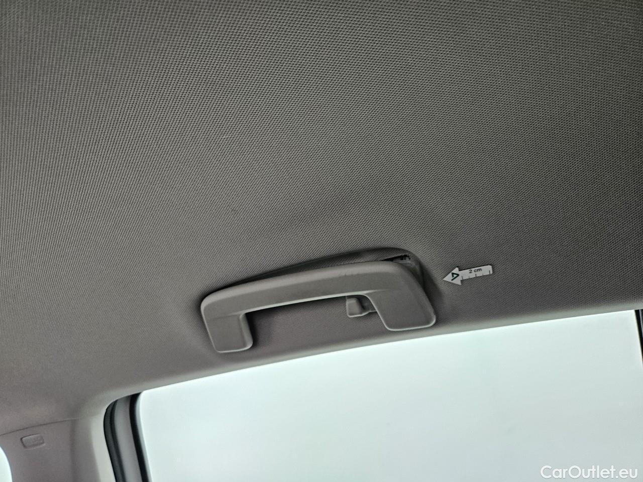  Volkswagen  Golf  Life 1.5 eTSI ACT DSG mild-Hybrid #35