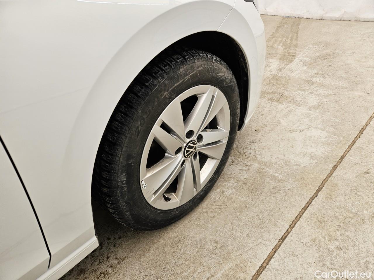  Volkswagen  Golf  Life 1.5 eTSI ACT DSG mild-Hybrid #10