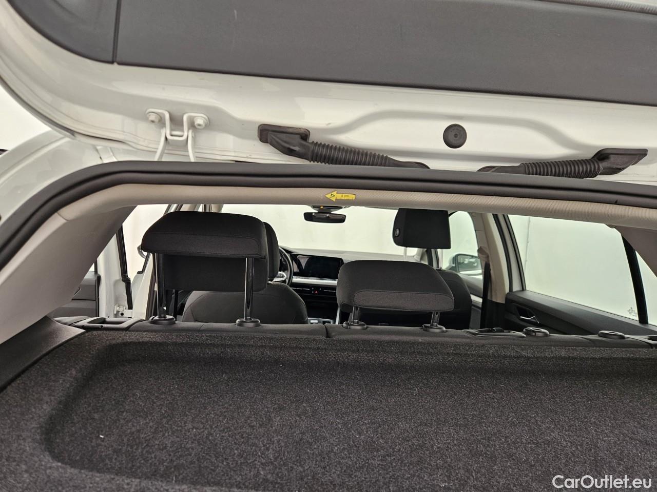  Volkswagen  Golf  Life 1.5 eTSI ACT DSG mild-Hybrid #29