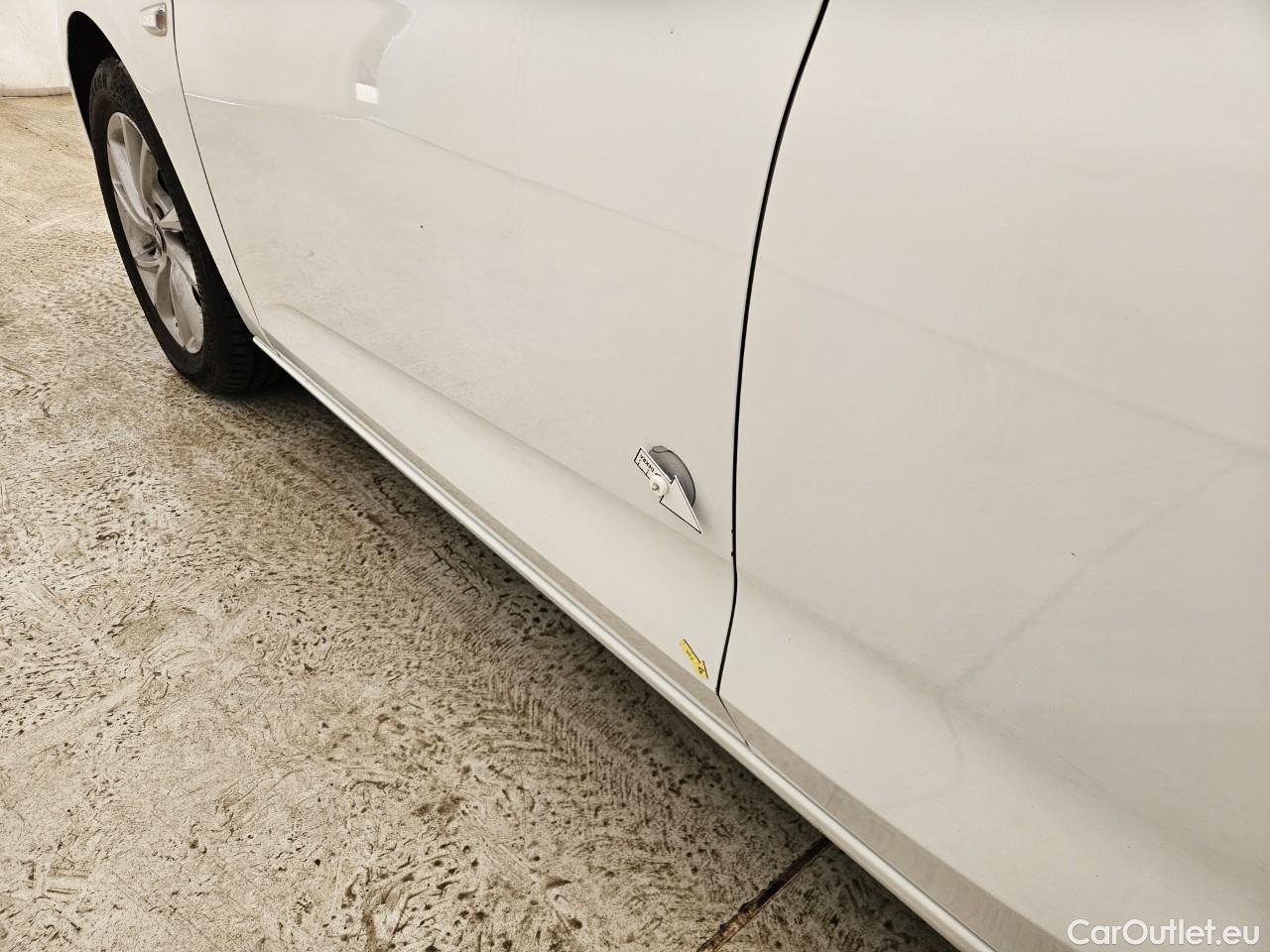  Opel  Astra Elegance F15DVH 90kW/122HP AT9 Diesel #3