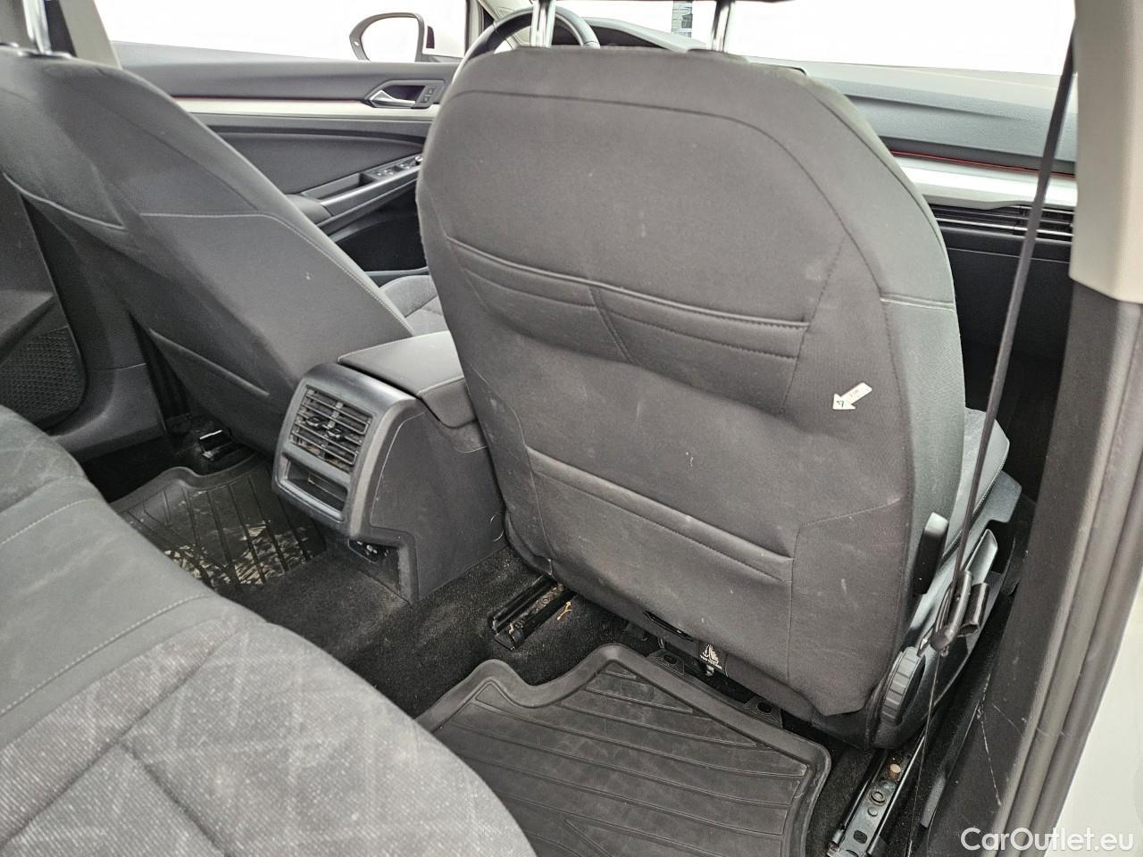  Volkswagen  Golf  Life 1.5 eTSI ACT DSG mild-Hybrid #27