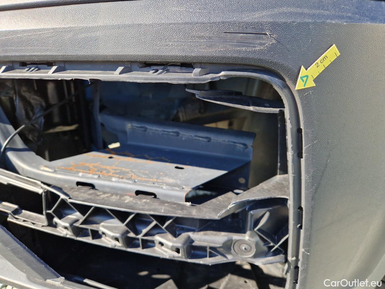  Volkswagen  Crafter 2.0l 3.5 75kW L4H4 FWD #11