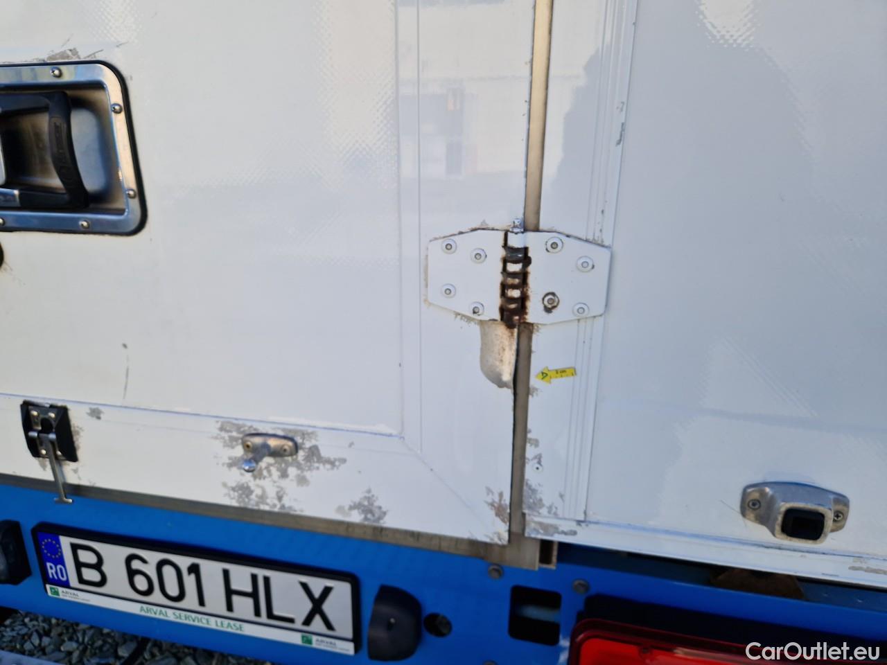  Volkswagen  Crafter 2.0l 3.5 75kW L4H4 FWD #29