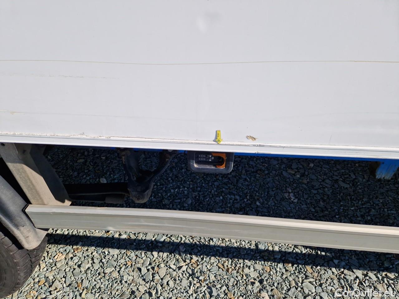  Volkswagen  Crafter 2.0l 3.5 75kW L4H4 FWD #26