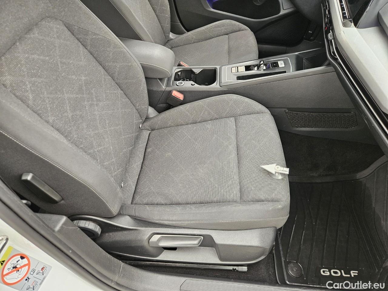  Volkswagen  Golf  Life 1.5 eTSI ACT DSG mild-Hybrid #23