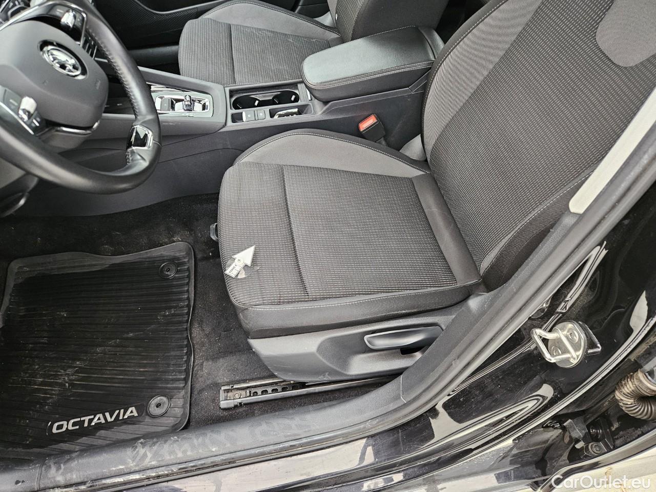  Skoda  Octavia 2.0 TDI 150CP Ambition DSG #41