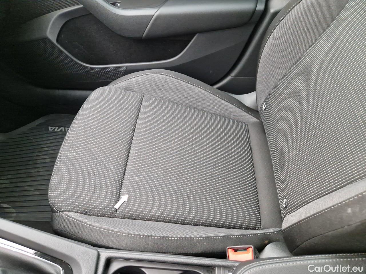  Skoda  Octavia 1.5 TSI 150CP Ambition #46