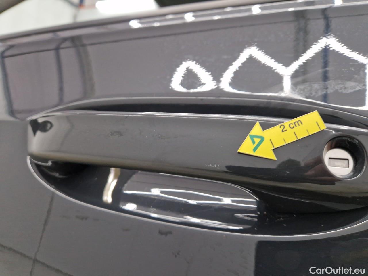  Volkswagen  Golf  2.0 TDI 116HP DSG Life Variant #1