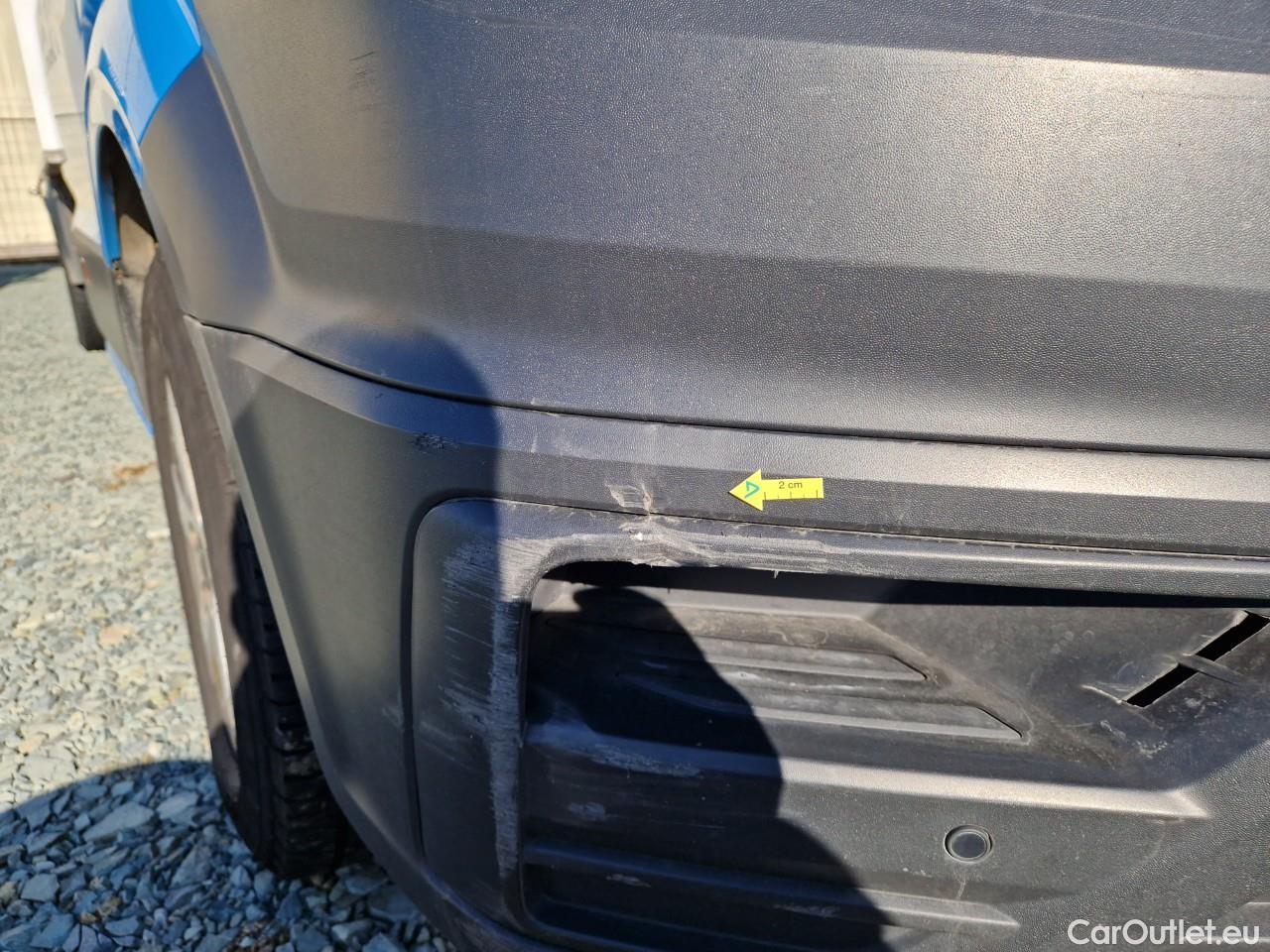  Volkswagen  Crafter 2.0l 3.5 75kW L4H4 FWD #14