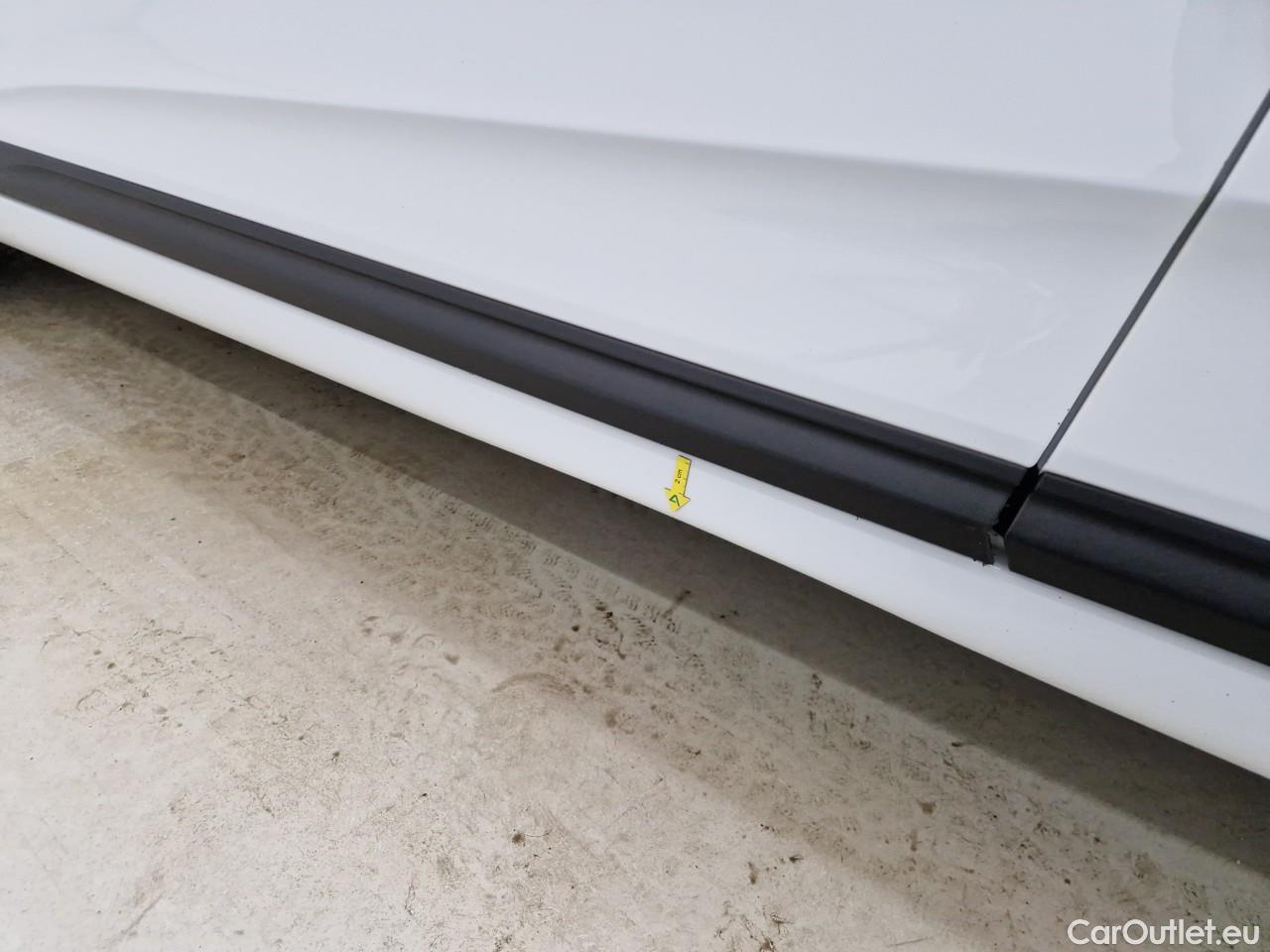  Renault  Clio 1.0 TCe 90CP Life #8