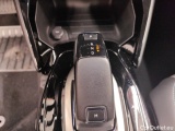  Peugeot  2008 Peugeot  1.5 BlueHDi 96kW S&S EAT8 Allure 5d #29