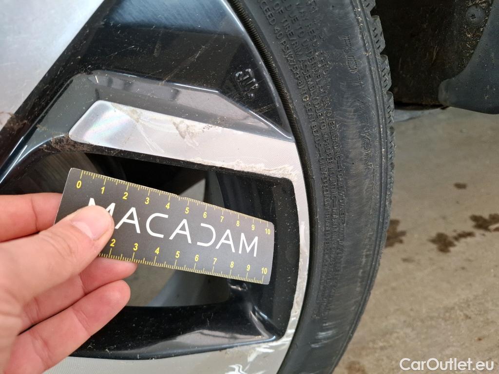  Nissan  Qashqai NISSAN  5p Crossover 1.6 DCI 130 Xtronic Drive Edition #40