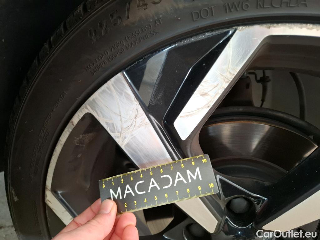  Nissan  Qashqai NISSAN  5p Crossover 1.6 DCI 130 Xtronic Drive Edition #35