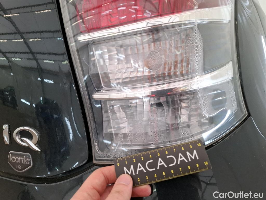  Toyota  IQ TOYOTA  3p Berline 100 VVT-i MultiDrive Iconic Pack #52