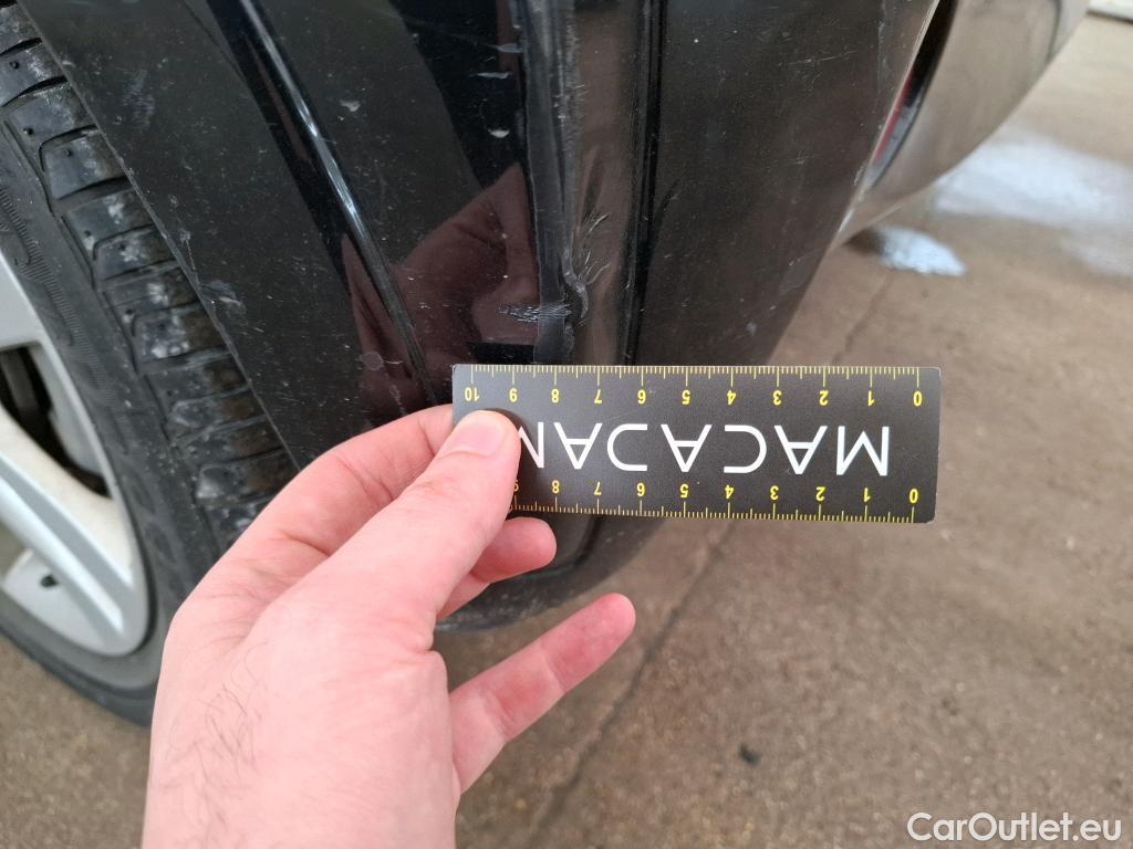  Toyota  IQ TOYOTA  3p Berline 100 VVT-i MultiDrive Iconic Pack #9